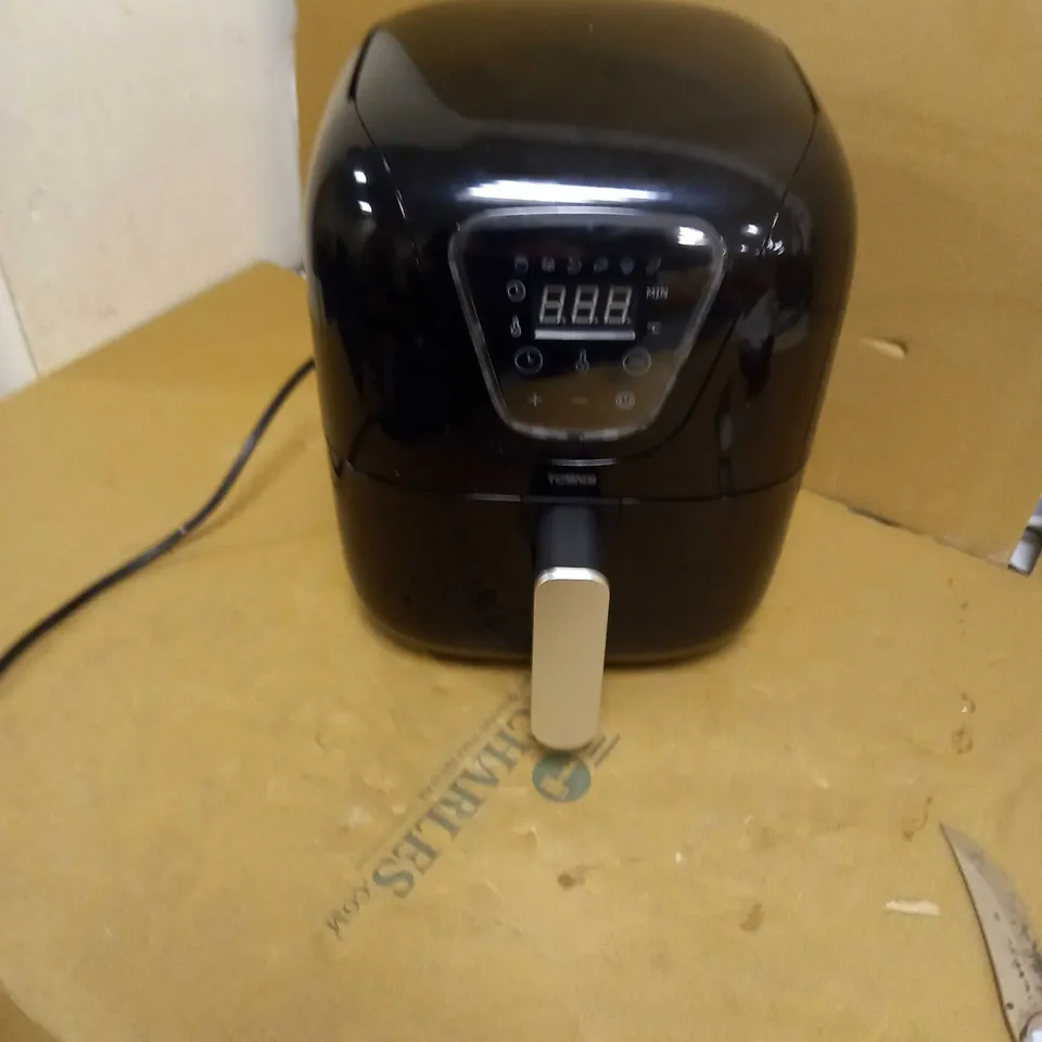 TOWER VORTX DIGITAL AIR FRYER 