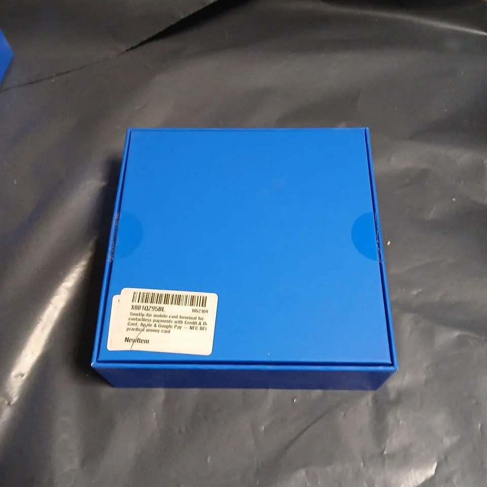 SUMUP CARD READER – WHITE, BOXED 