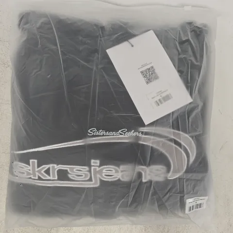 BAGGED SISTERS AND SEEKERS STATEN LOGO HOODIE REGULAR IN BLACK SIZE SMALL