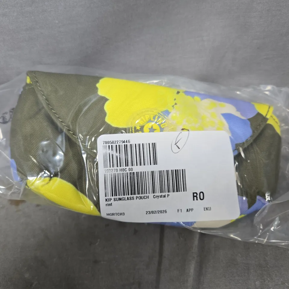 BAGGED KIPLING SUNGLASSES POUCH IN CRYSTAL PRINT