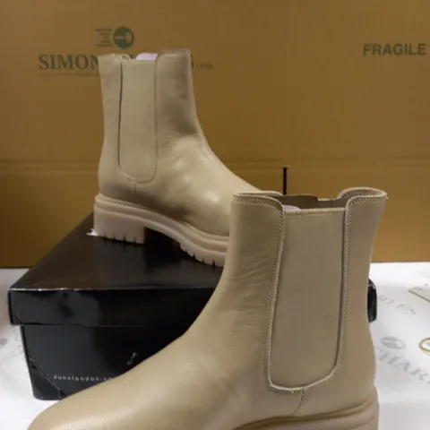DUNE PALLES LEATHER BOOTS CAMEL SIZE 5