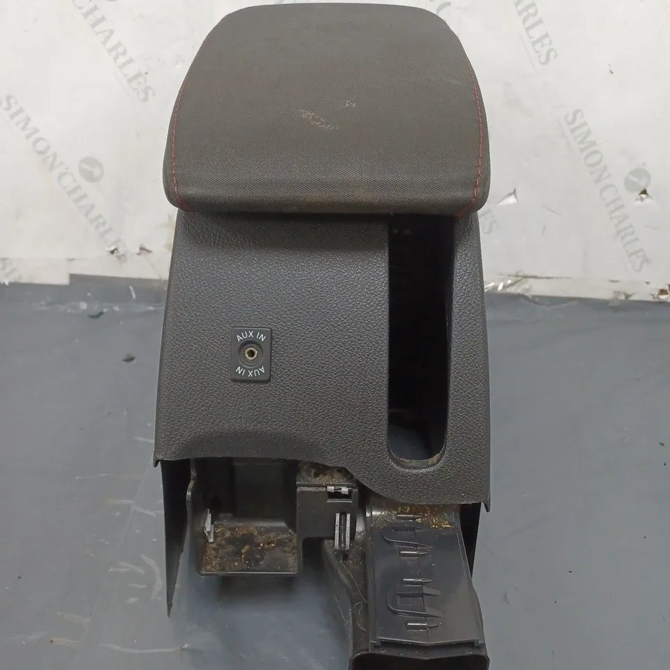 VW GOLF 1K MK5 BLACK CLOTH CENTRE ARMREST 1K5864251 C 