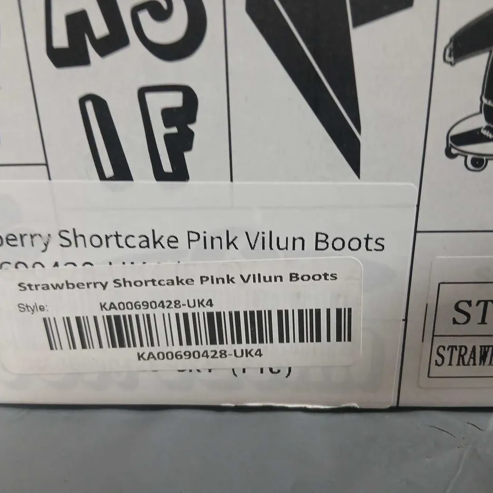 KOI STRAWBERRY SHORTCAKE PINK BOOTS – KIDS, STRAWBERRY PRINT UK4   