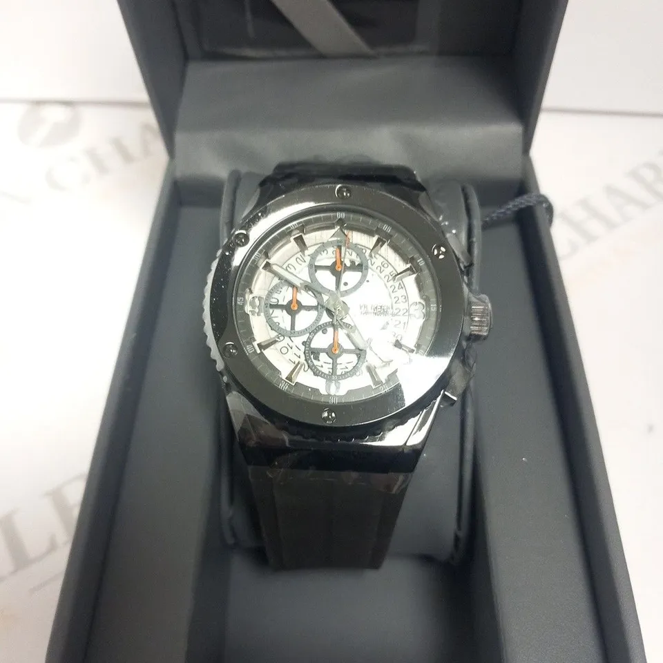 VICKERS ARMSTRONGS LIMITED EDITION HAND ASSEMBLED NAVITIMER BLACK RRP £495
