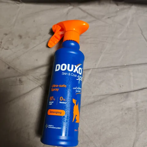 DOUXO SKIN & COAT ULTRA-SAFE SPRAY FOR DOGS - 295 ML