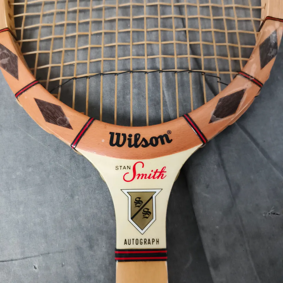 WILSON STAN SMITH AUTOGRAPH TENNIS RACKET – WOODEN HEAD