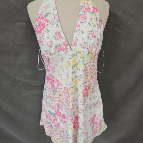 HOLLISTER HALTERNECK MINI DRESS IN PINK/YELLOW FLORAL SIZE S