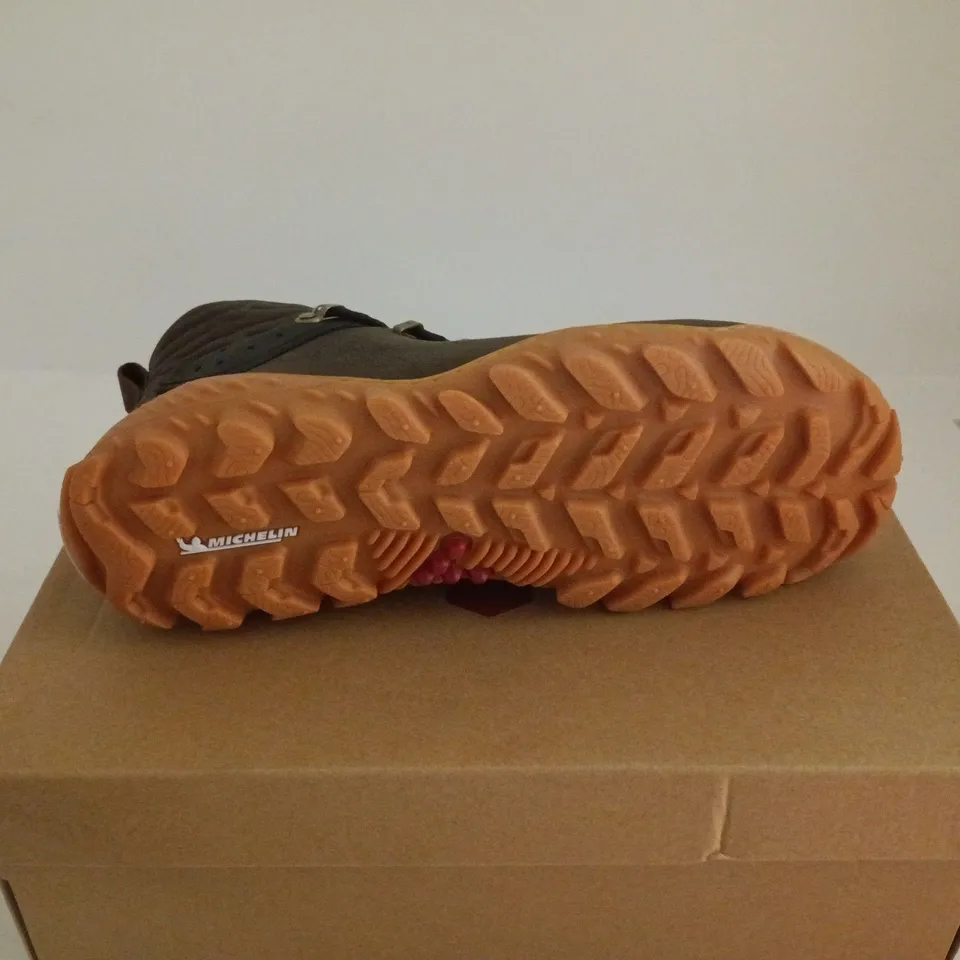 VIVOBAREFOOT TRACKER FOREST BRACKEN LEATHER BOOT UK 11 BOXED