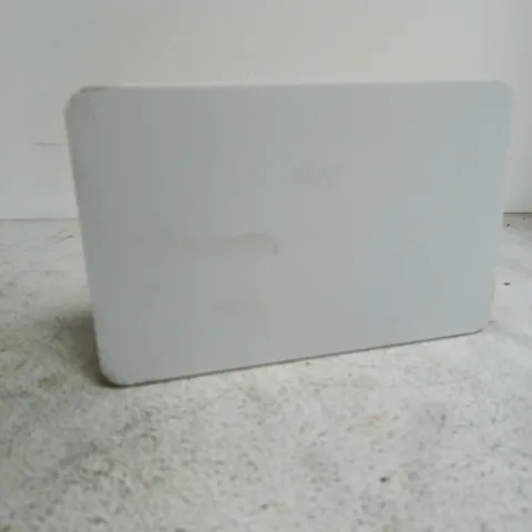 SKY SR213-02-UK-WHT ROUTER