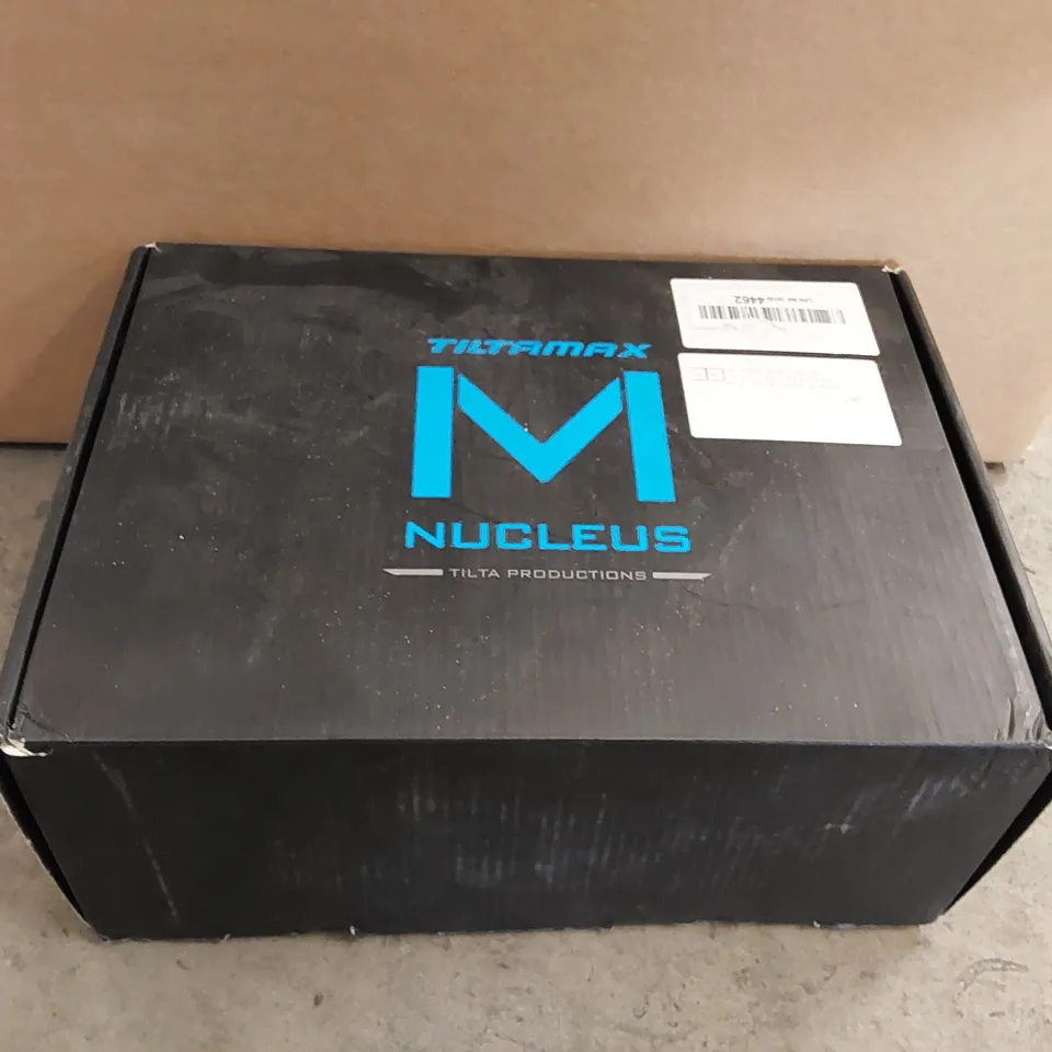 BRAND NEW BOXED TILTA NUCLEUS M FOLLOW FOCUS WIRELESS LENS CONTROL SYSTEM FOR DSLR MIRRORLESS CAMERA LENS, WITH FIZ HAND UNIT WLC-T03-K1 (1 BOX)