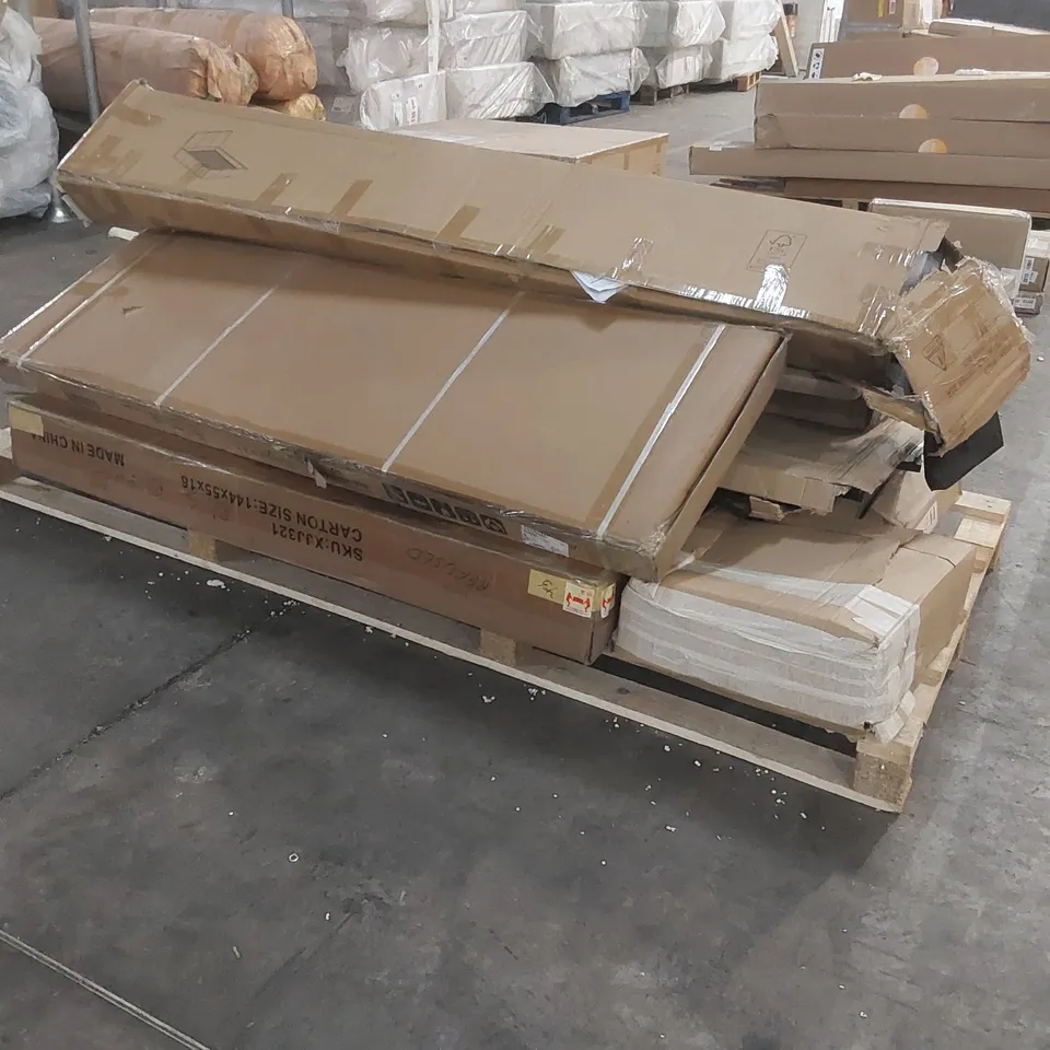 PALLET CONTAINING ASSORTED FURNITURE PARTS