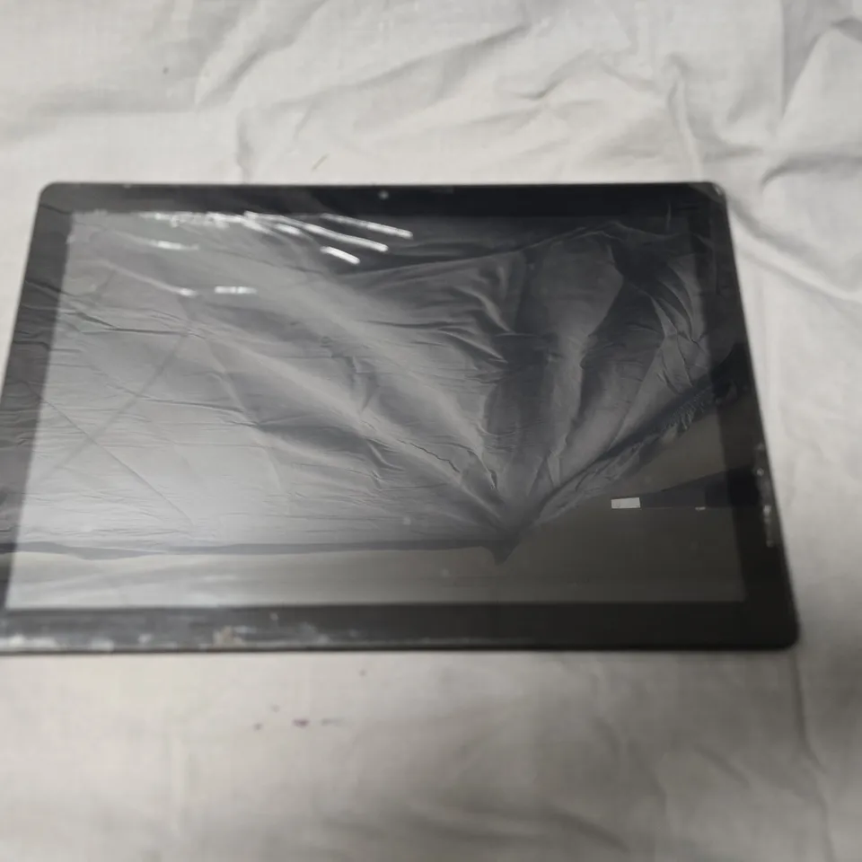 TABLET (UNKNOWN BRAND) – BLACK, TEXTURED BACK, FRONT SCREEN WITH PROTECTIVE FILM 