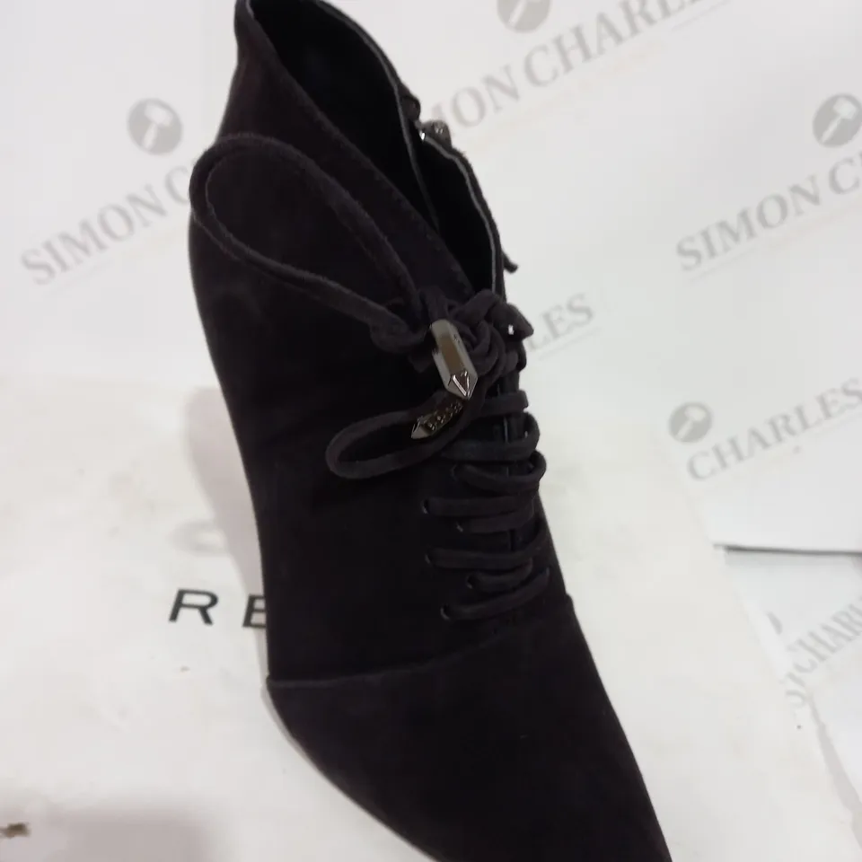 BOXED REISS SUEDE CHOCOLATE BOOT HEELS - SIZE 5