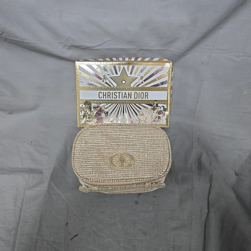 BOXED CHRISTIAN DIOR THE GLOW RITUAL MAKEUP BAG