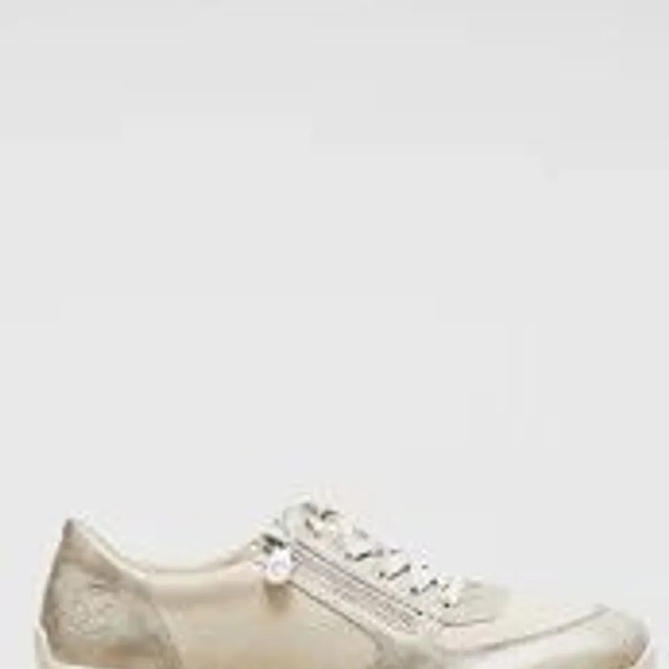 BOXED PAIR OF RIEKER SHOES IN METALLIC GOLD SIZE 6