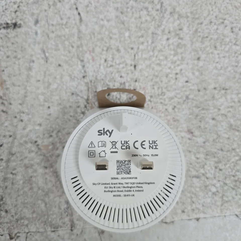 SKY-BRANDED WIRELESS DEVICE (MODEL SE41-UK) WITH UK PLUG ADAPTOR