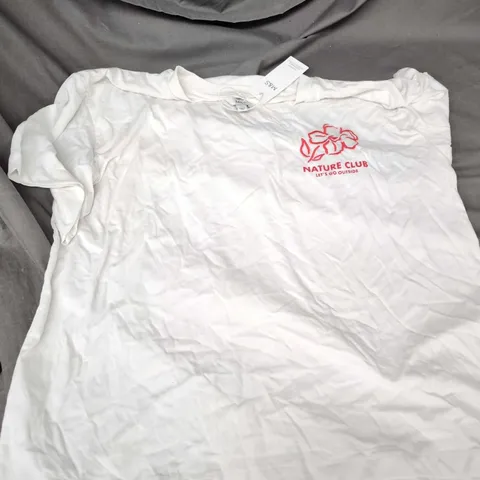 NATURE CLUB WHITE T‑SHIRT WITH FLORAL BACK PRINT