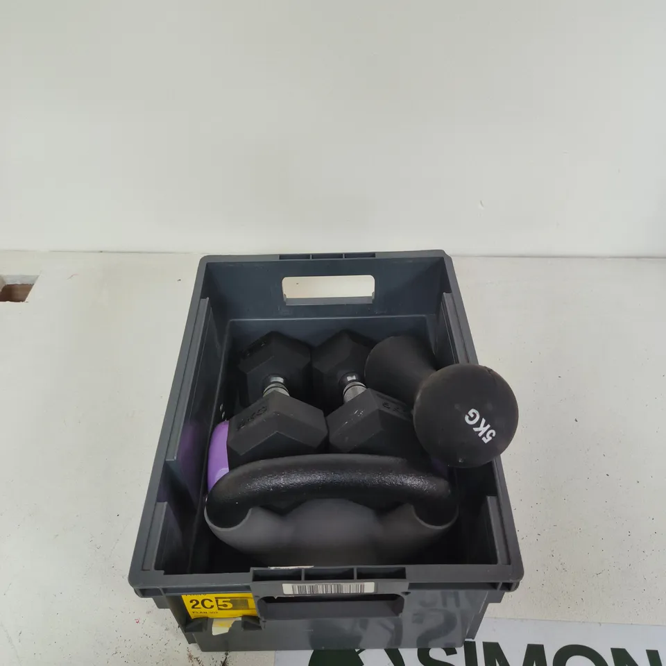 TOTE OF 5X ASSORTED WEIGHTS 
