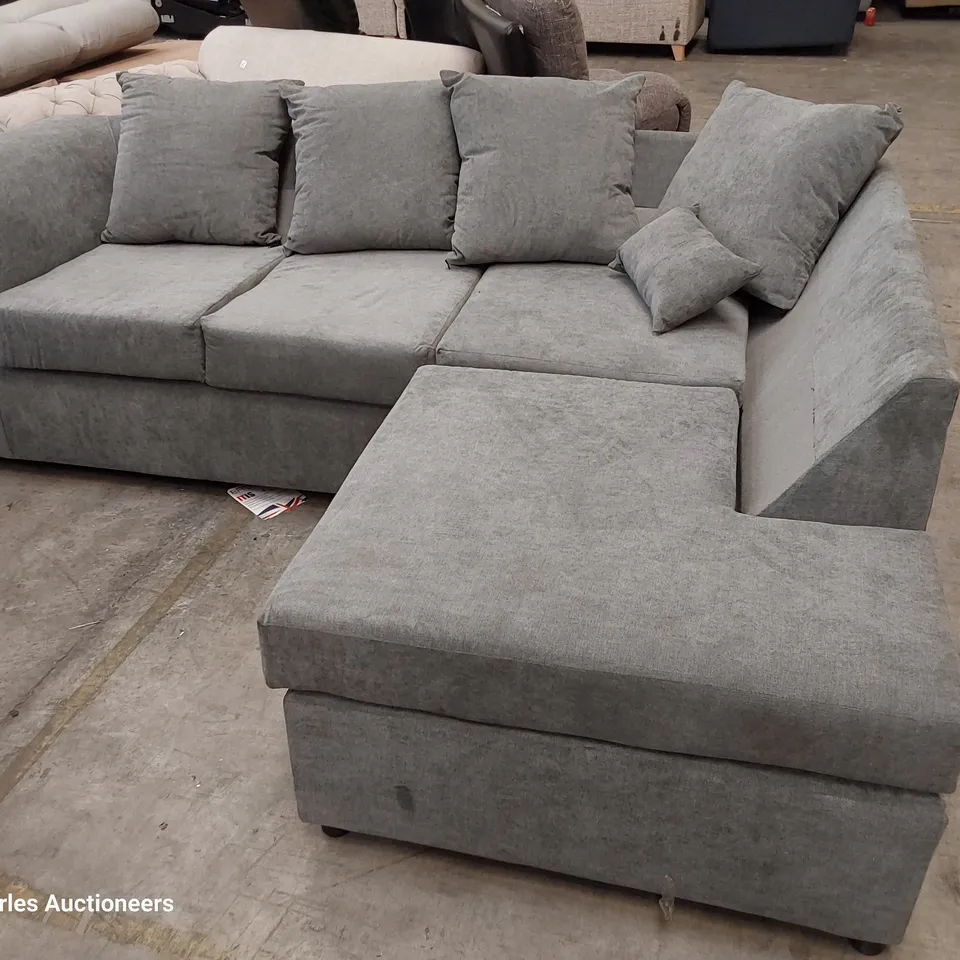 DESIGNER CHAISE SOFA WITH SCATTER CUSHIONS GREY FABRIC 