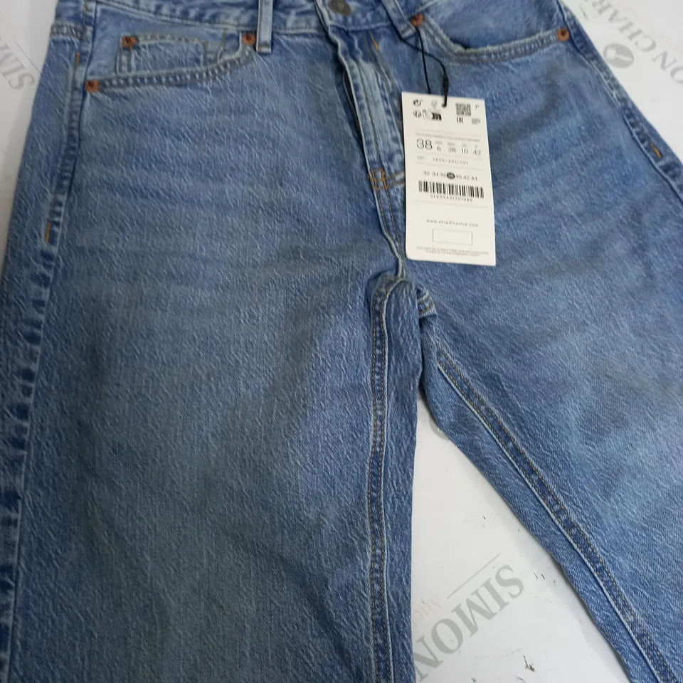 STRADIVARIUS STRAIGHT VINTAGE BLUE DENIM JEANS - UK SIZE 10