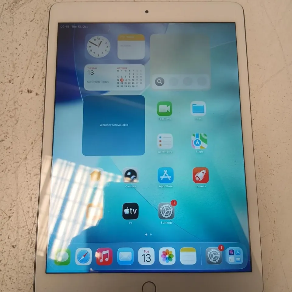APPLE IPAD (9TH GENERATION) 64GB SPACE GREY