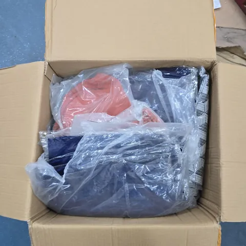 BOX OF APPROXIMATELY 45 ASSORTED CLOTHING ITEMS TO INCLUDE: TAMSY BLOUSE