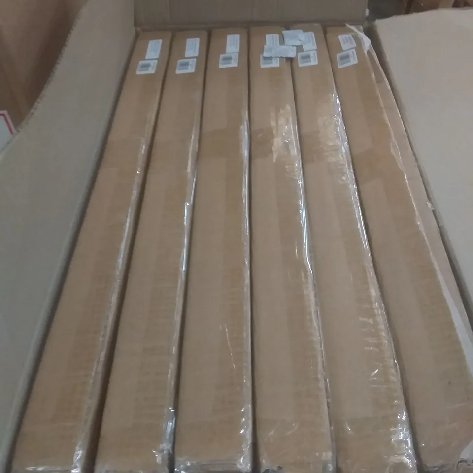 BRAND NEW BOXED X6 HEART STAKE