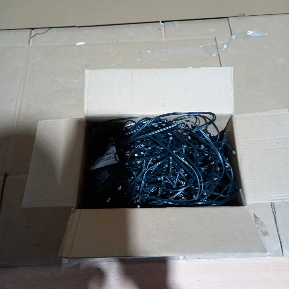 SPARKLE LIGHTS WARM WHITE