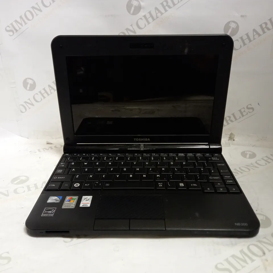 TOSHIBA NB200-11L 10" LAPTOP