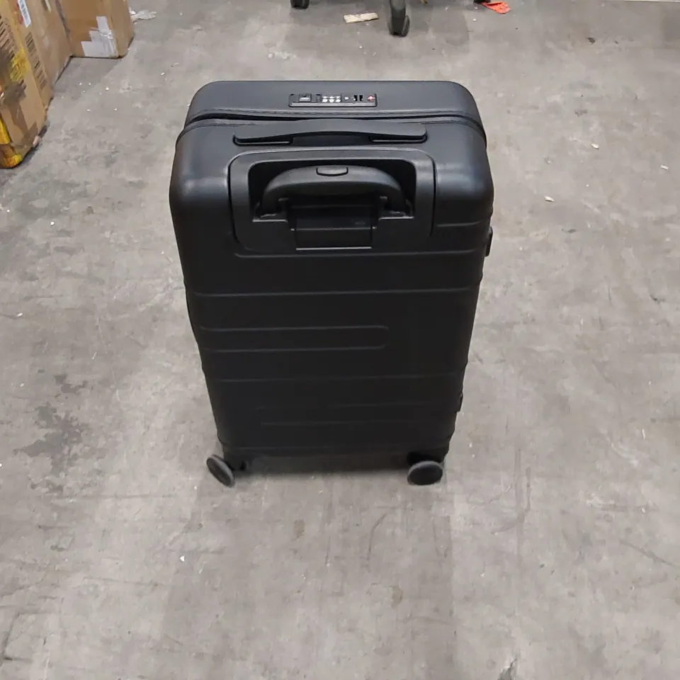 COSTWAY BLACK SUITCASE (1 ITEM)