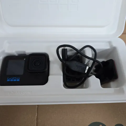 GOPRO HERO10 BLACK ACTION CAMERA 