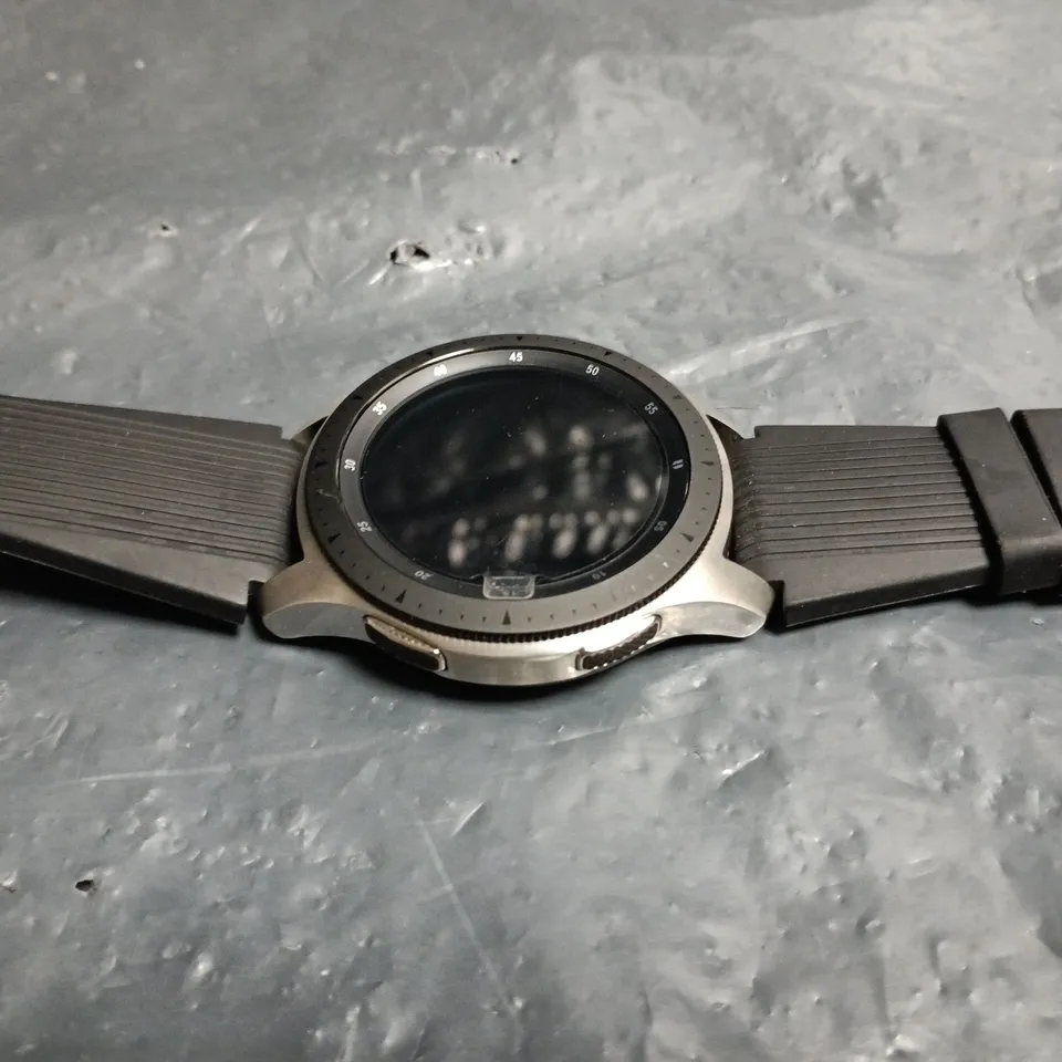SAMSUNG GALAXY WATCH SM-R805F