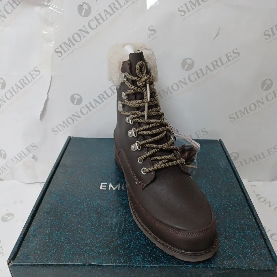 BOXED EMU OKAB WATERPROOF BOOTS, ESPRESSO COLOUR - SIZE 7 