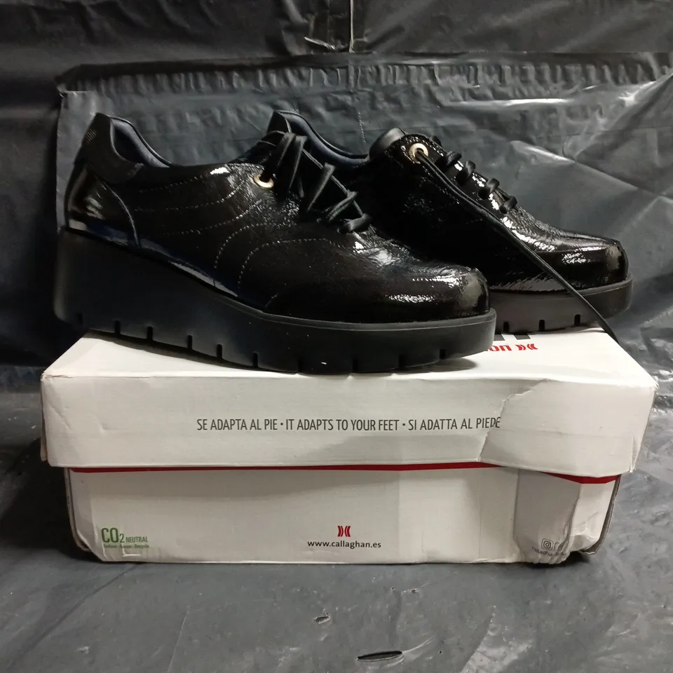 BOXED PAIR OF CALLAGHAN WEDGE SHOES IN BLACK SIZE EU 39