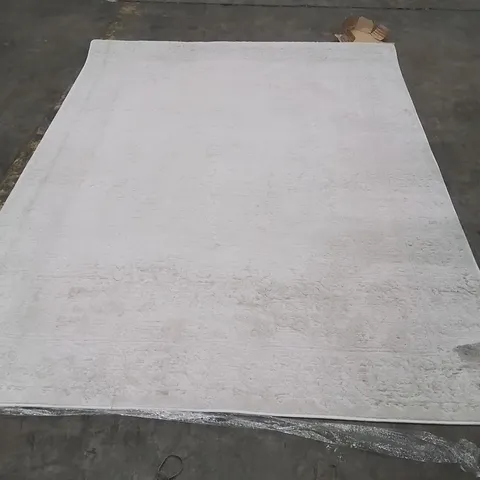 QUALITY DESIGNER AREA RUG - APPROXIMATELY 220X160CM