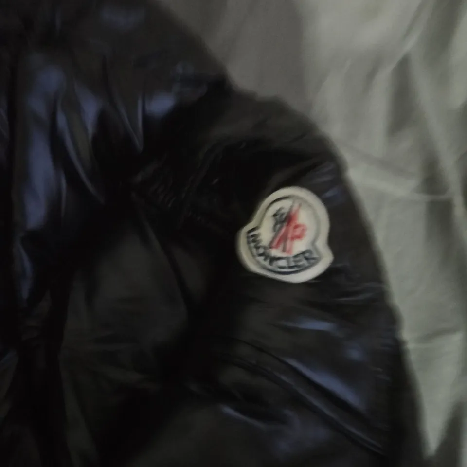 MONCLER BLACK QUILTED DOWN JACKET WITH HOOD - SIZE UNSPECIFIED