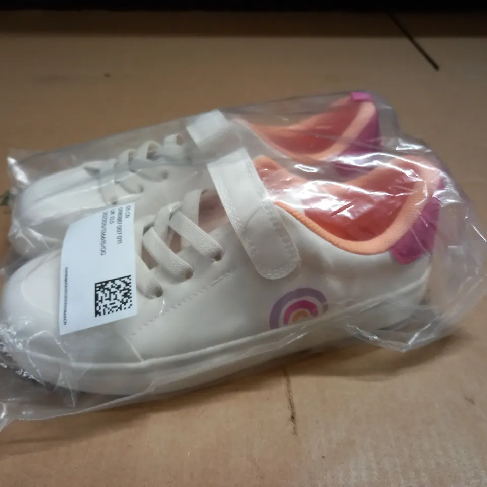 H&M CREAM TRAINERS - UK 13.5