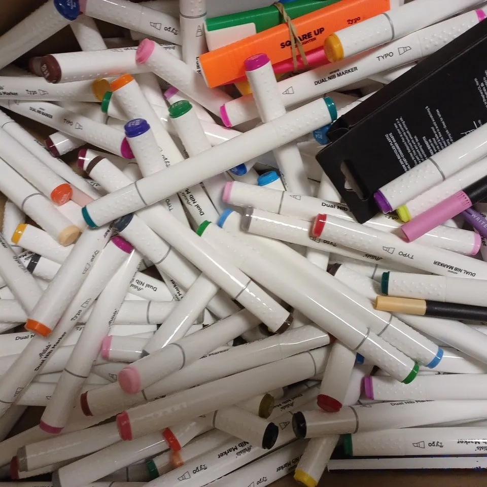 LARGE QUANTITY OF ASSORTED TYPO ARTISTS' DUAL NIB MARKERS TO INCLUDE BOXED AND SEALED MULTI-COLOUR 72-PACK AND BOXED AND SEALED SUMMER SUNSET 18-PACK 