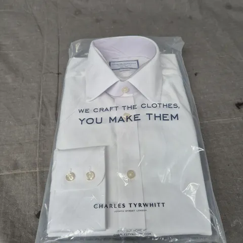 BAGGED CHARLES TYRWHITT CASUAL BUTTON SHIRT