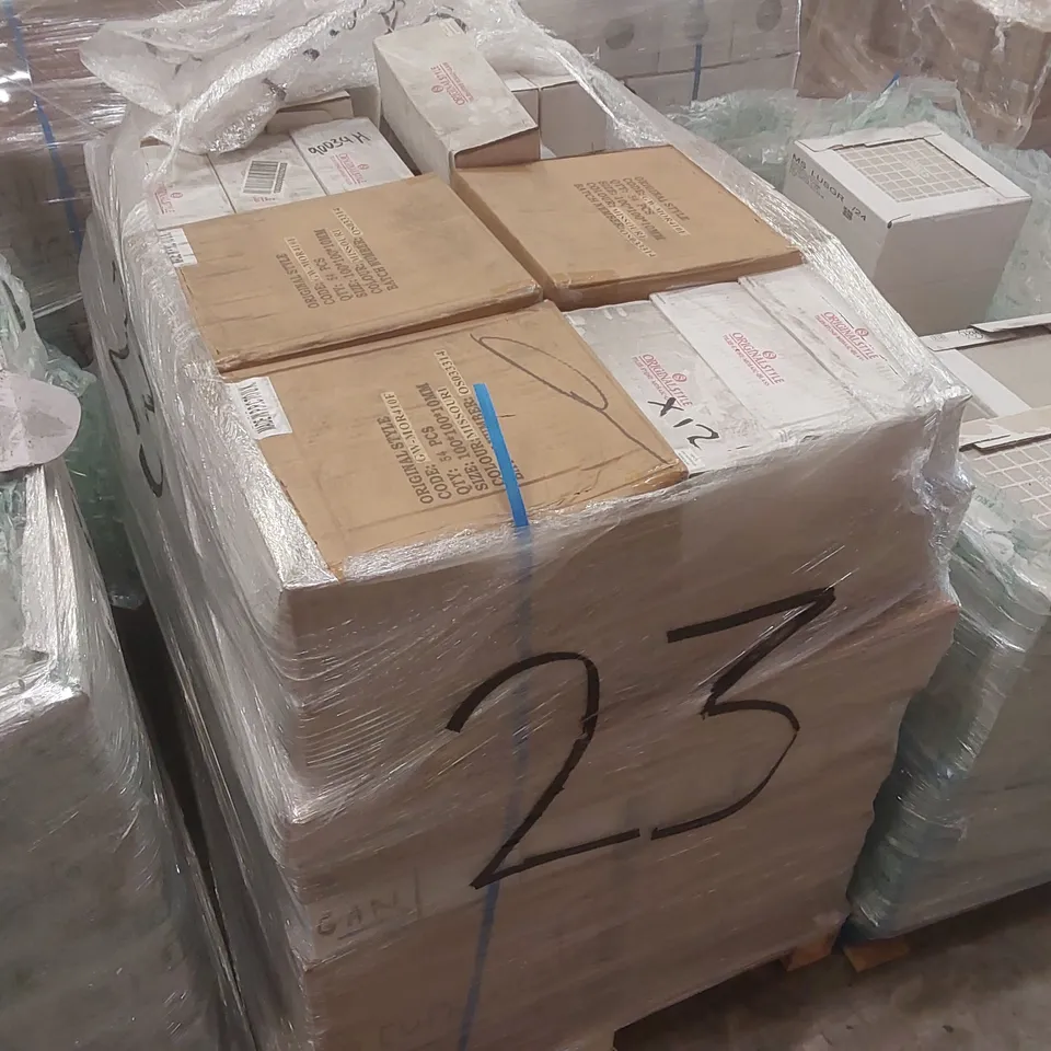 PALLET CONTAINING APPROXIMATELY 2967x MIXED COLOURS GLASS TILES