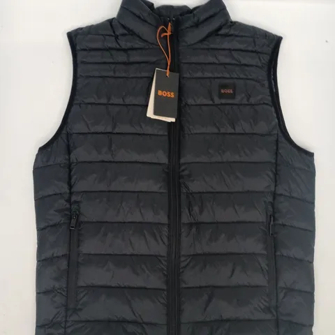 BOSS SLEEVELESS ZIP-THROUGH GILET IN BLACK SIZE 48