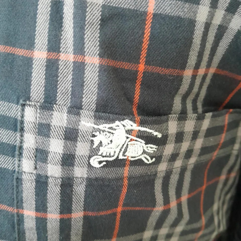 BURBERRYS OF LONDON CHECK SHIRT - SIZE UNSPECIFIED