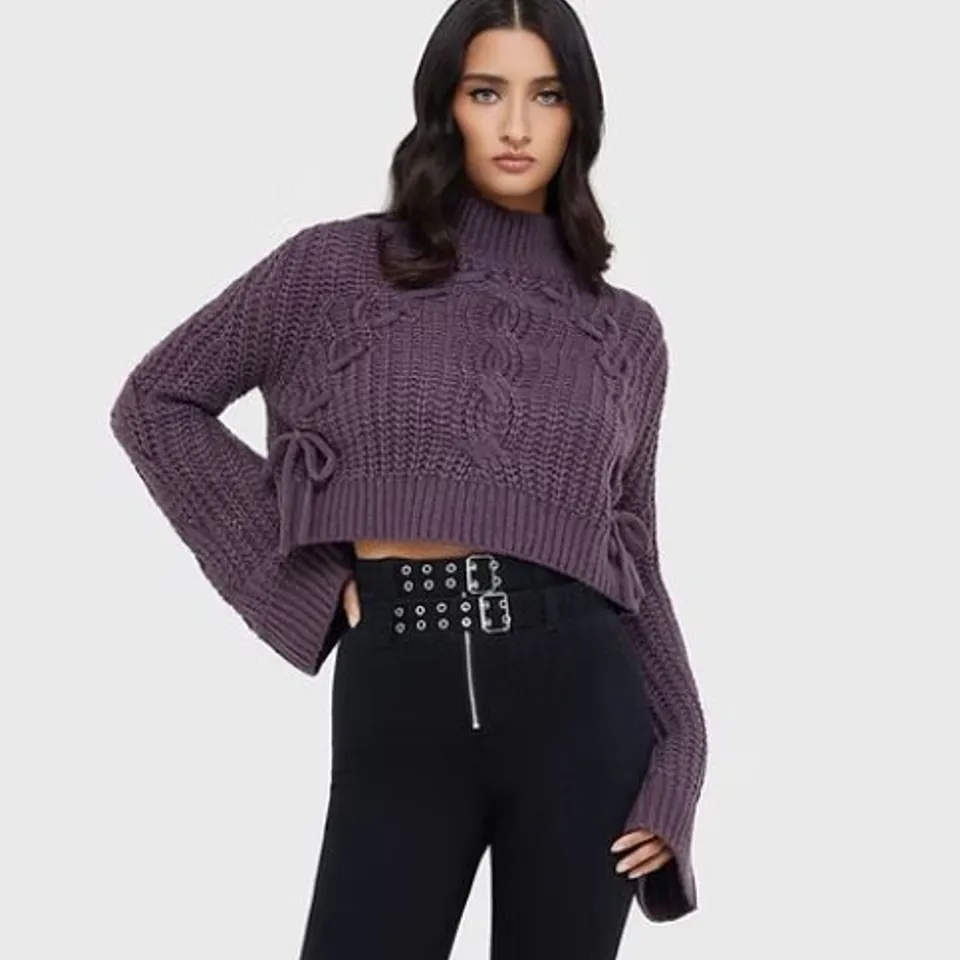 THIRTEEN BRAND NEW KILLSTAR HEXELORE SWEATERS