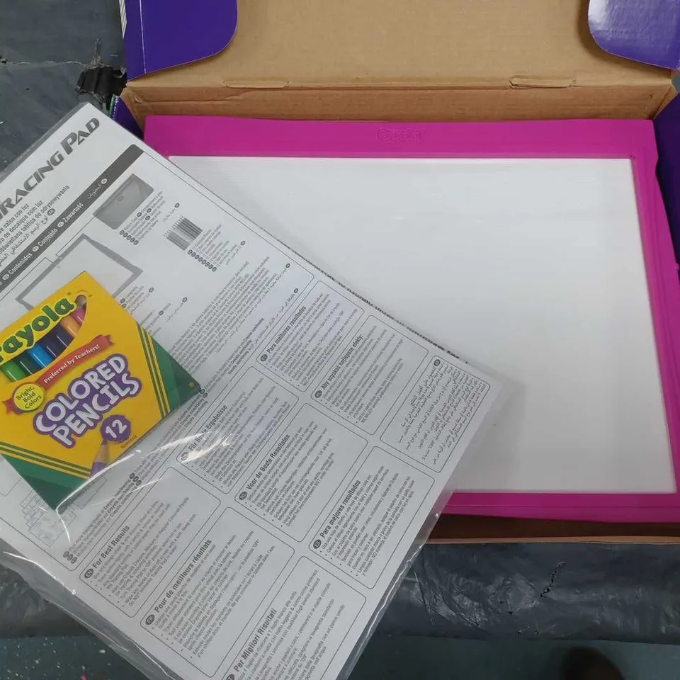 BOXED CRAYOLA LIGHT-UP TRACING PAD 