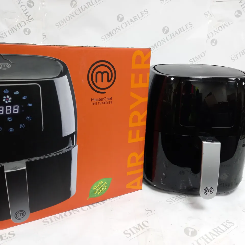 BOXED MASTERCHEF 4.5L DIGITAL AIR FRYER 