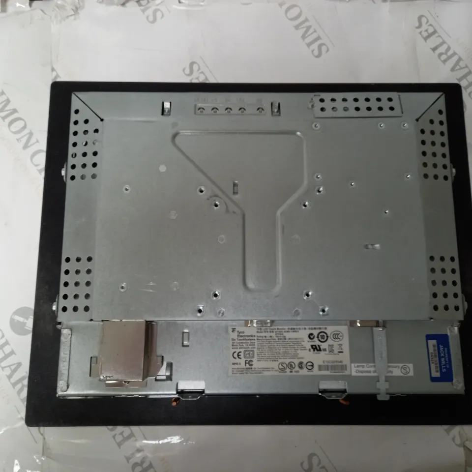 ELO TOUCHSYSTEMS 15" TOUCHSCREEN MONITOR ET1537L
