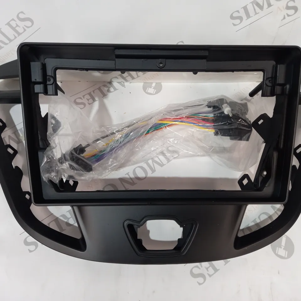 BOXED UNBRANDED CAR RADIO FRAME
