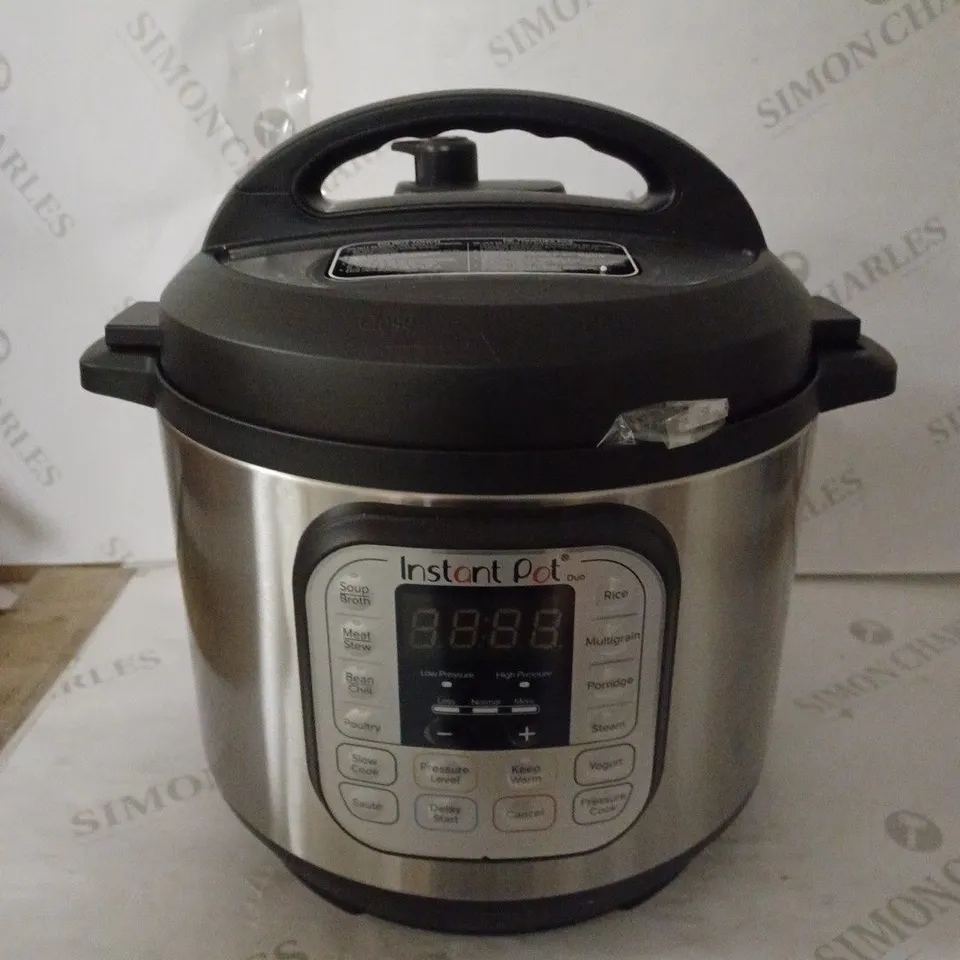 INSTANT POT DUO SMART PRESSURE COOKER