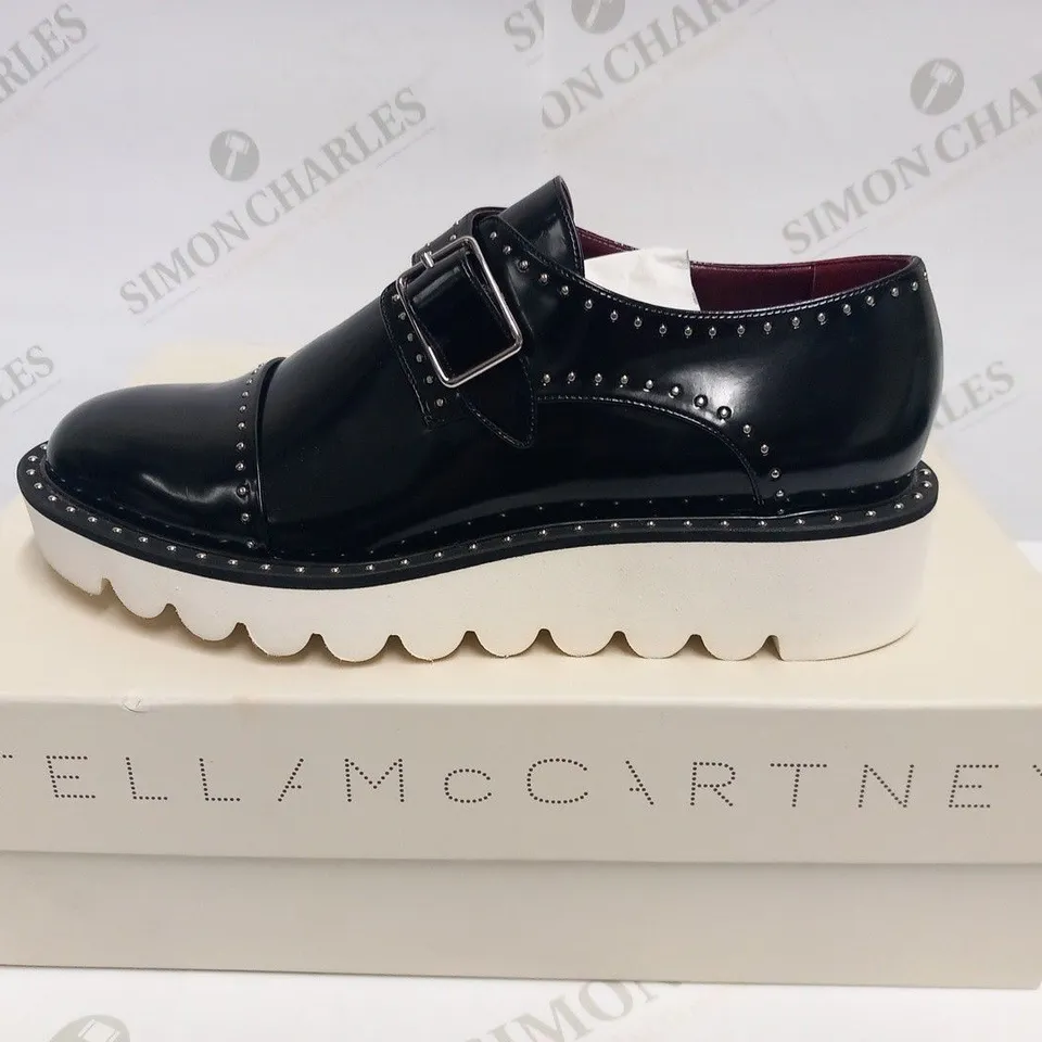 PAIR OF BOXED STELLA MCCARTNEY SCARPA DANA BLACK LADIES SHOES SIZE 39
