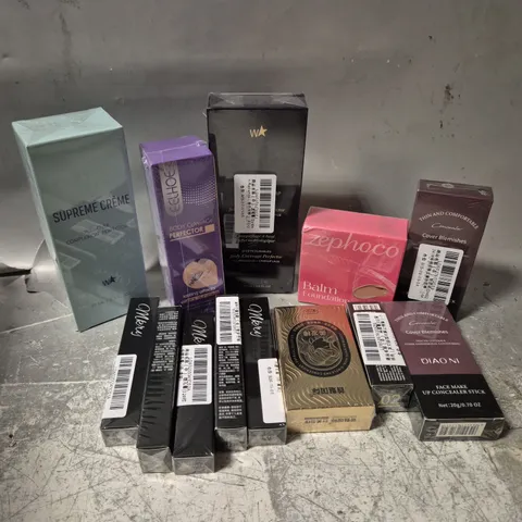APPROXIMATELY 25 ASSORTED COSMETICS ITEMS TO INCLUDE DIAO NI CONCEALER, ZEPHOCO BALM FOUNDATION, SUPREME CREME ALL OVER COMPLEXION PERFECTER, ETC